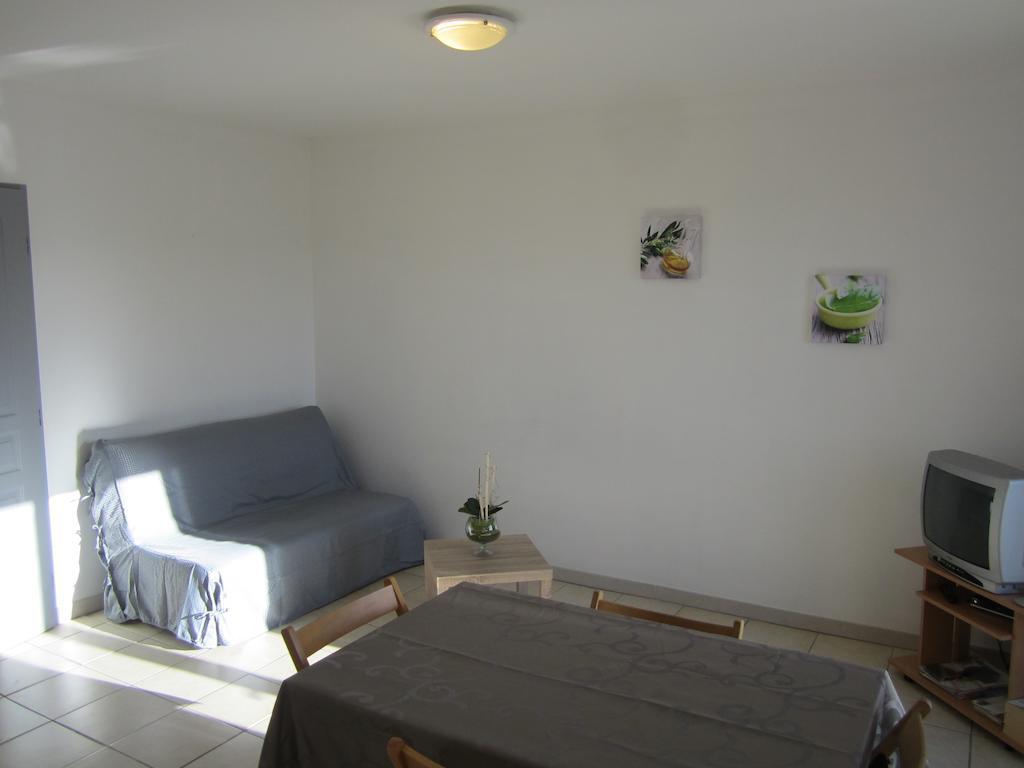 Les Altheas Vila Bauduen Quarto foto
